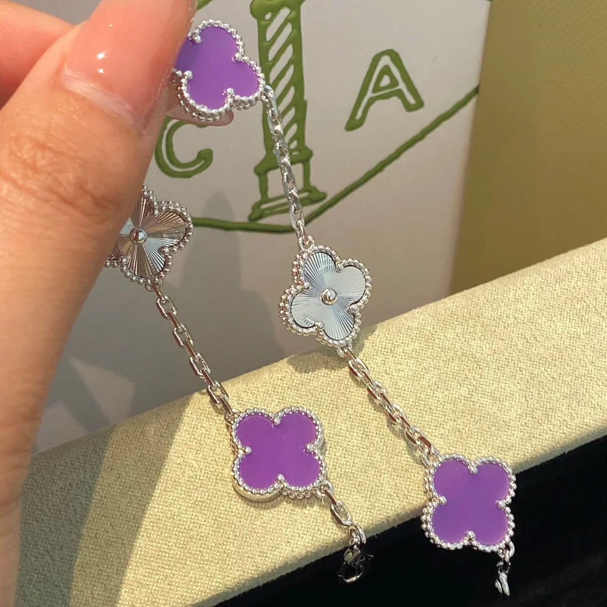 [Dream]New  CLOVER 5 MOTIF VIOLET BRACELET COLLECTION