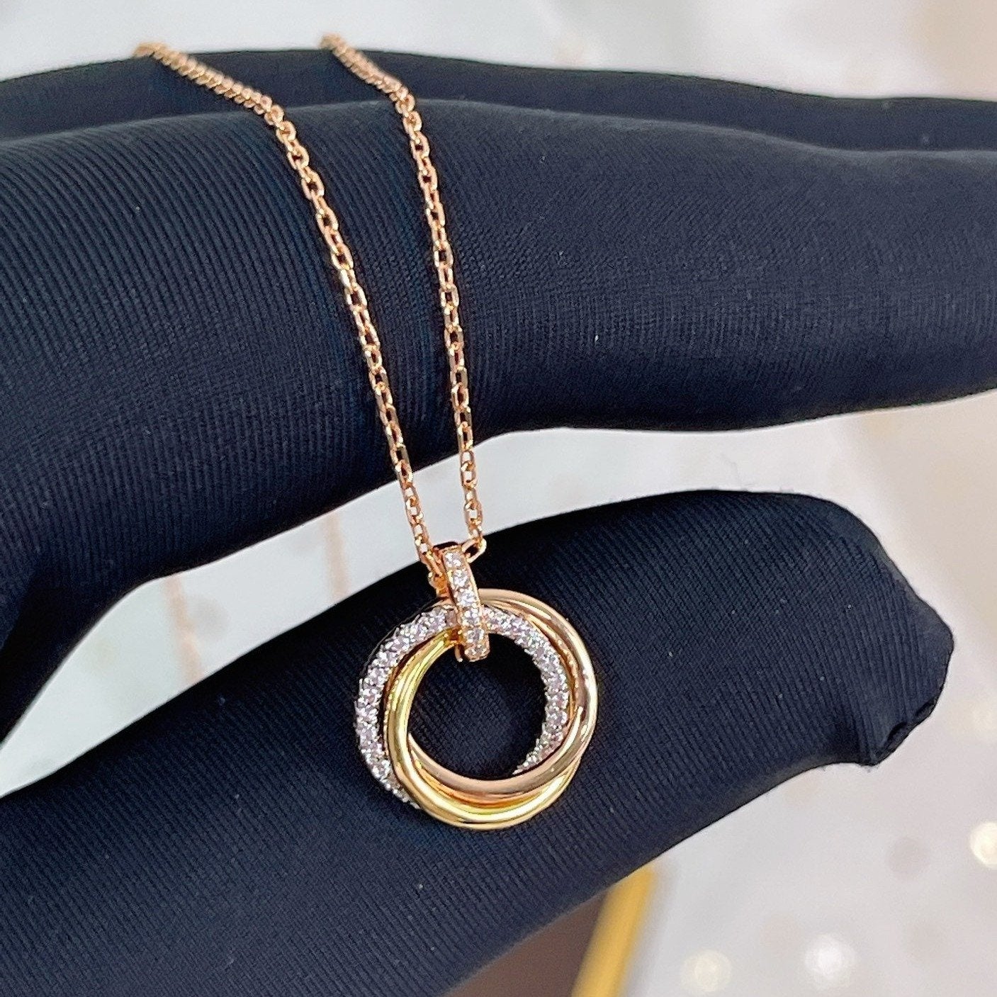 ¡®Dream¡¯TRINITY NECKLACE SILVER GOLD PINK GOLD DIAMONDS