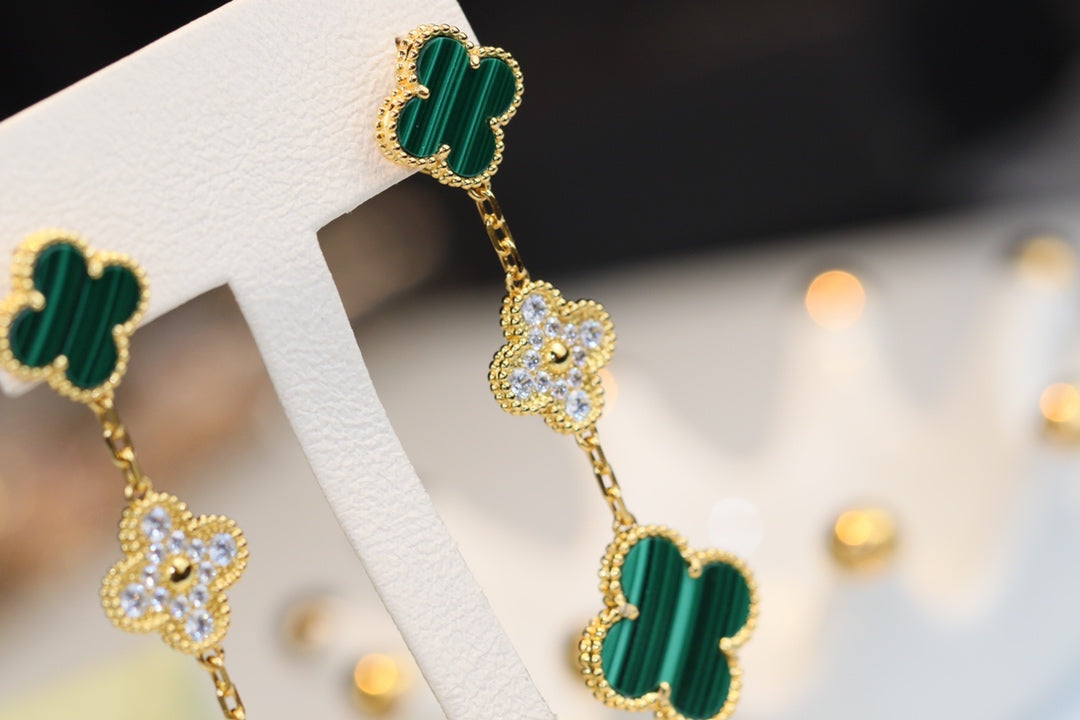 ¡®Dream¡¯CLOVER EARRINGS GOLD MALACHITE DIAMOND 3 MOTIF