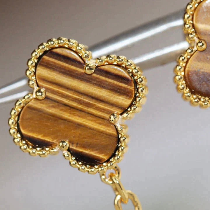 ¡®Dream¡¯CLOVER  2 MOTIF  TIGER EYE CARNELIAN EARRINGS