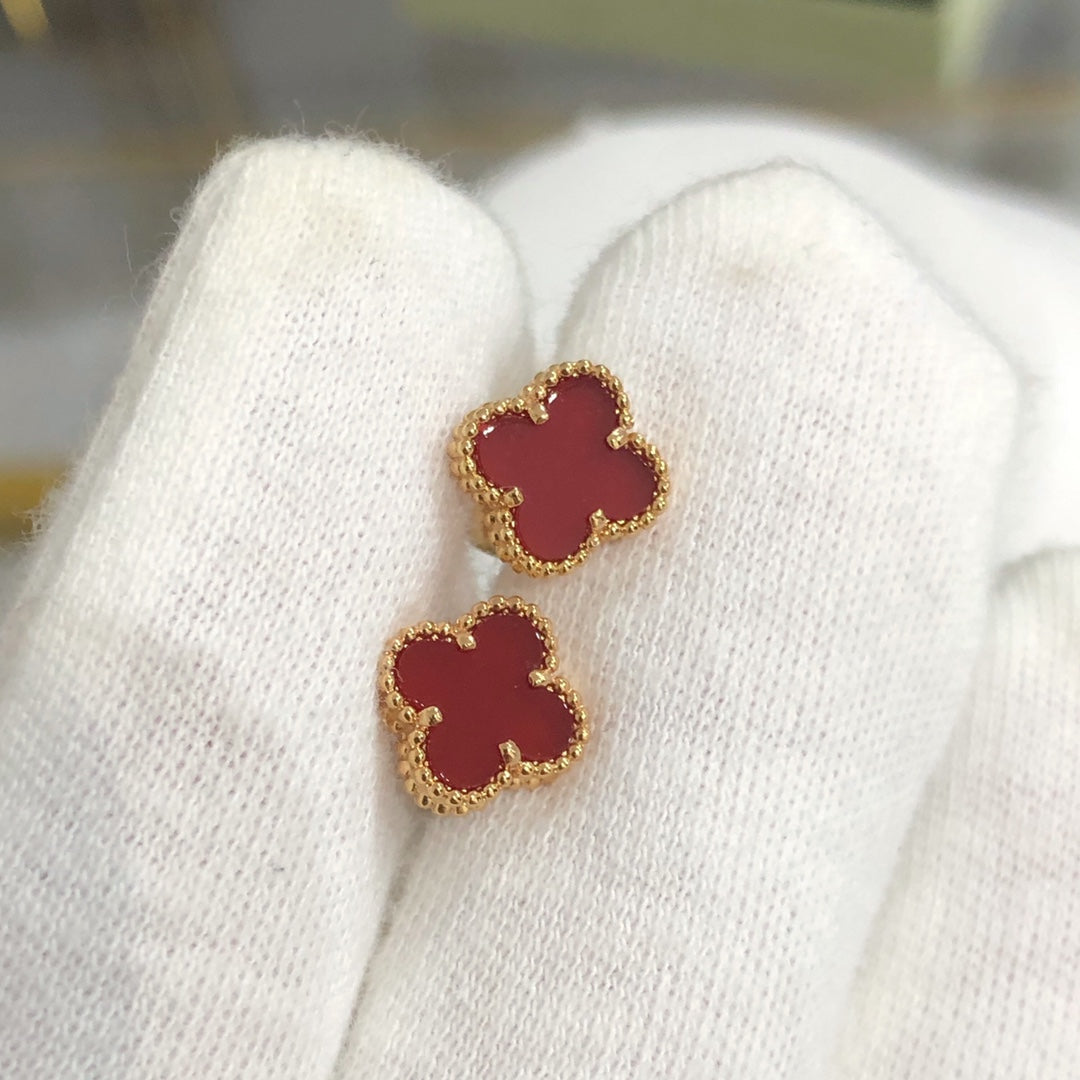 ¡®Dream¡¯CLOVER MINI GOLD EARRINGS