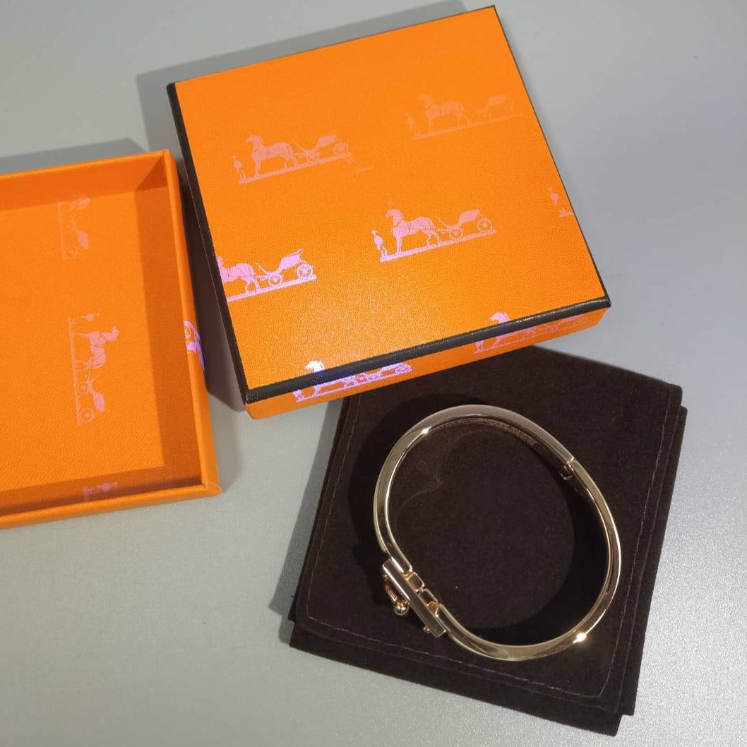 ¡®Dream¡¯H RED BRACELET