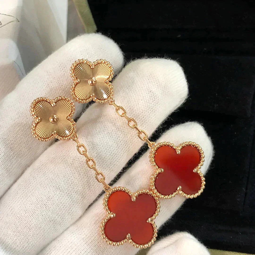 ¡®Dream¡¯CLOVER 2 MOTIF  LASER CARNELIAN EARRINGS