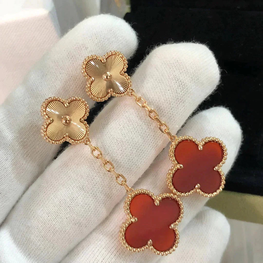 ¡®Dream¡¯CLOVER 2 MOTIF  LASER CARNELIAN EARRINGS