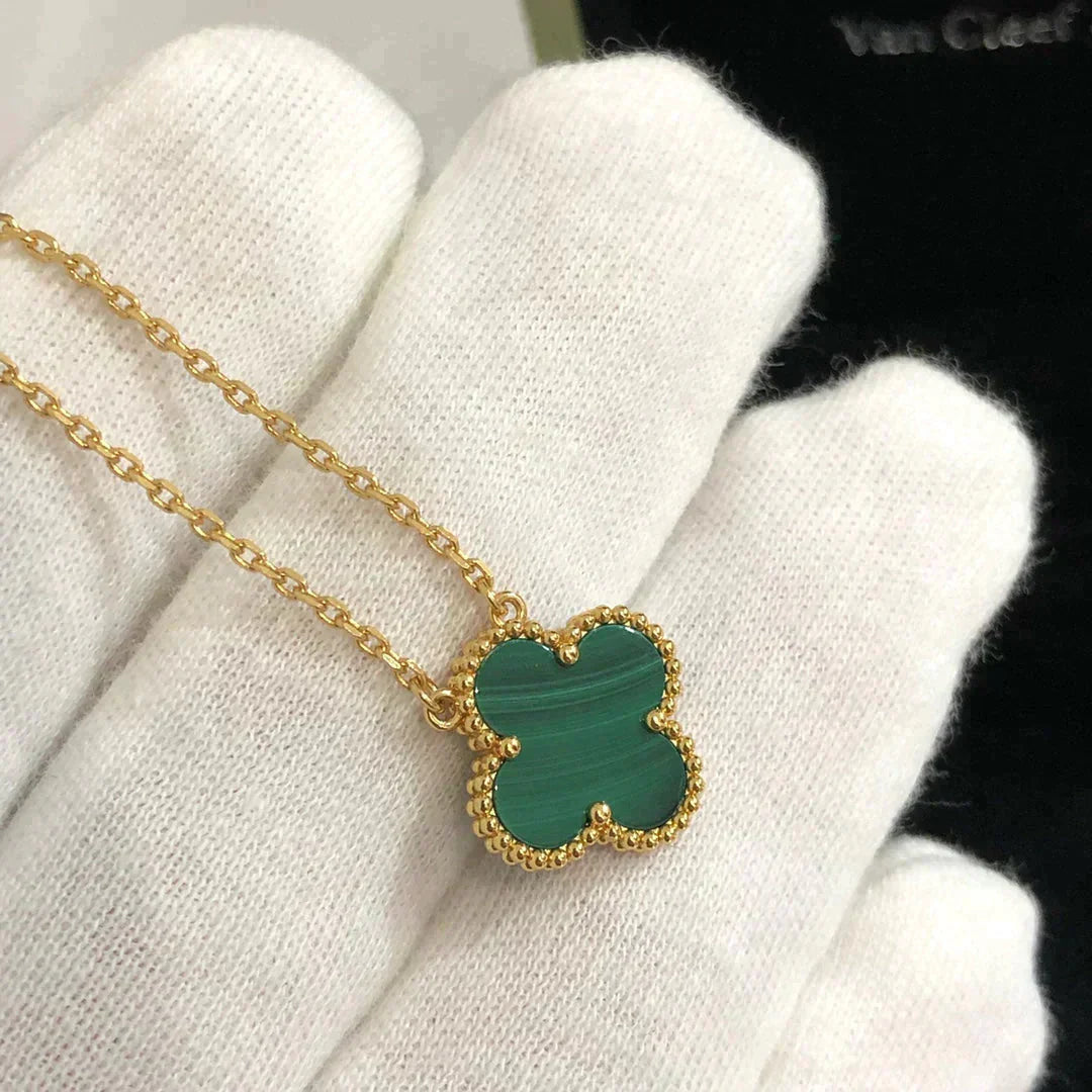 ¡®Dream¡¯CLOVER 15MM MALACHITE SINGLE FLOWER  NECKLACE