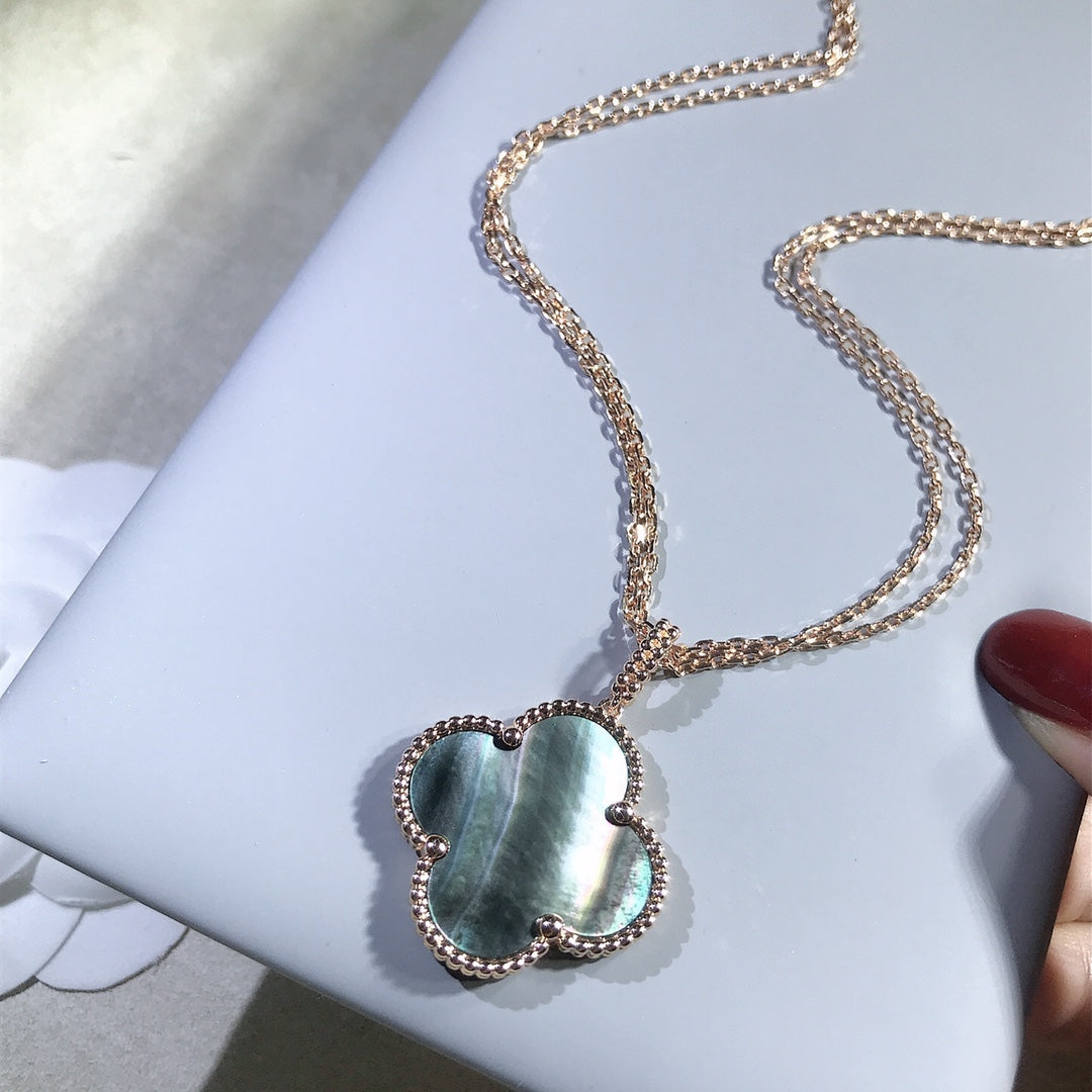 ¡®Dream¡¯CLOVER 25MM GOLD DARK MOP BIG CLOVER NECKLACE