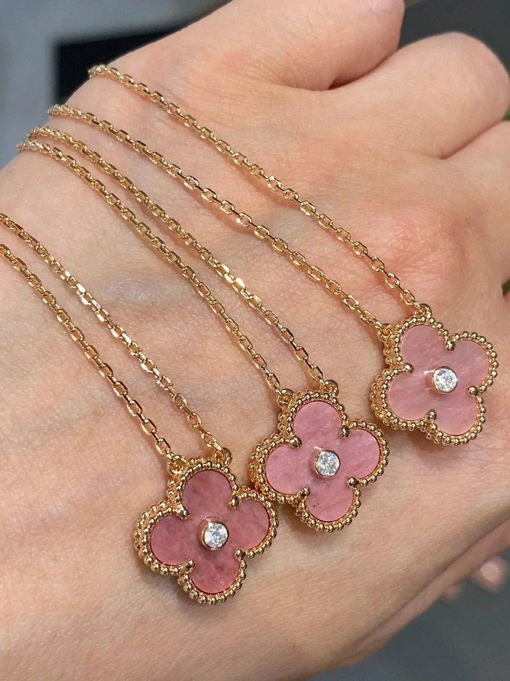 ¡®Dream¡¯CLOVER 15MM DIAMOND RHODONITE NECKLACE