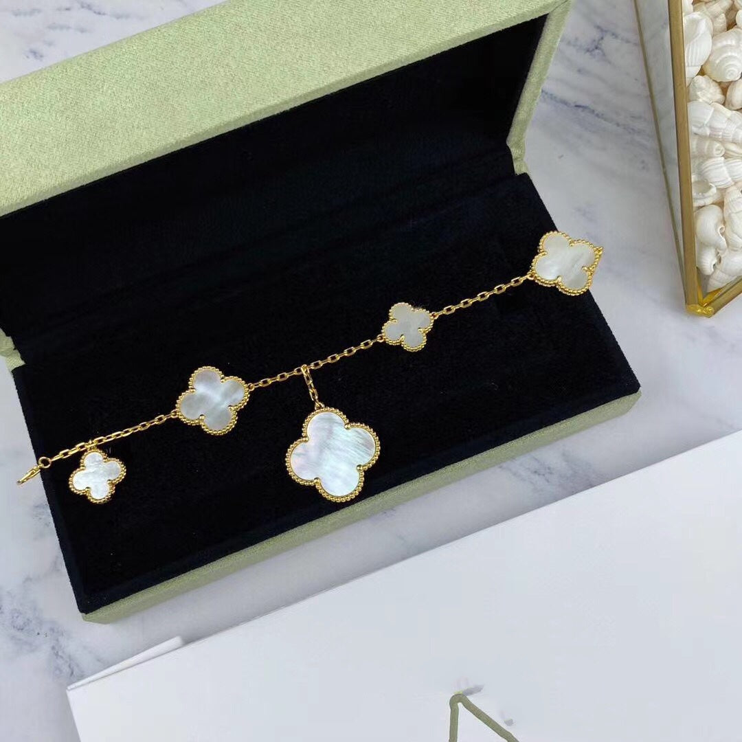 ¡®Dream¡¯MAGIC CLOVER MOP GOLD BRACELET 5 MOTIFS