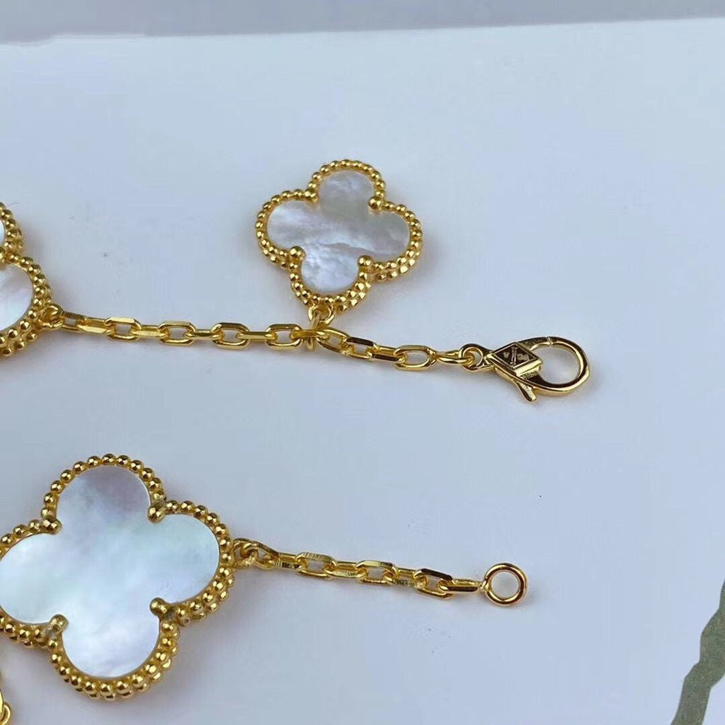 ¡®Dream¡¯MAGIC CLOVER MOP GOLD ARMREIF 5 MOTIVE