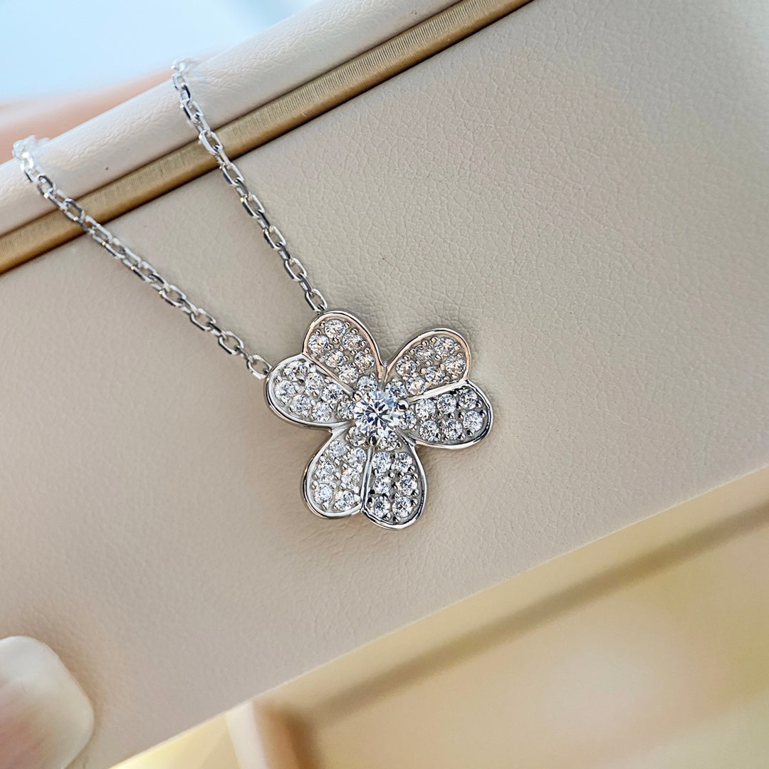 ¡®Dream¡¯CLOVER DIAMOND NECKLACE SILVER