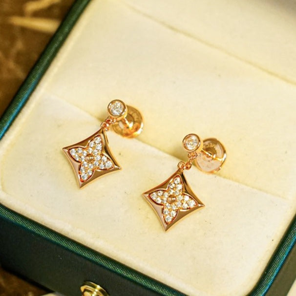 ¡®Dream¡¯STAR DIAMONDS EARRINGS GOLD