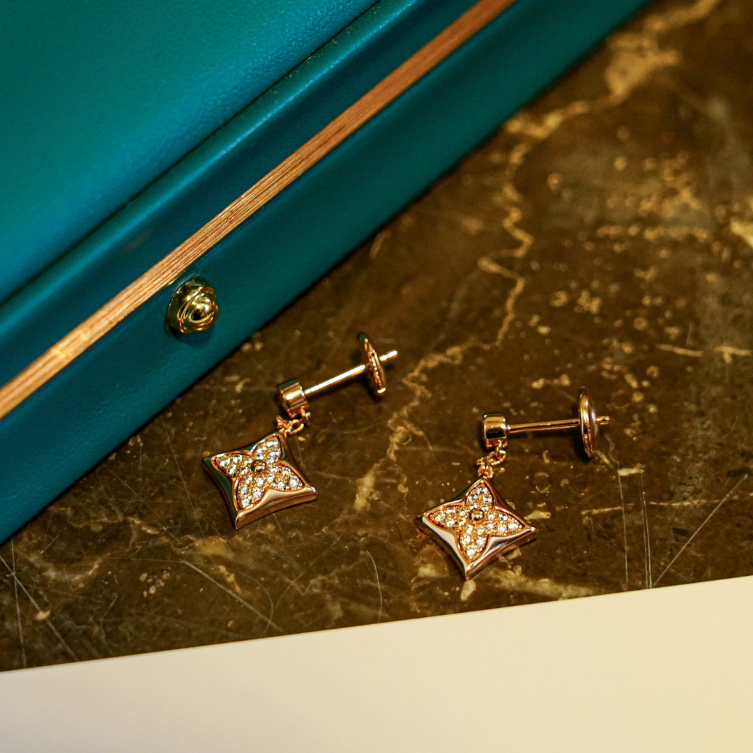 ¡®Dream¡¯STAR DIAMONDS EARRINGS GOLD