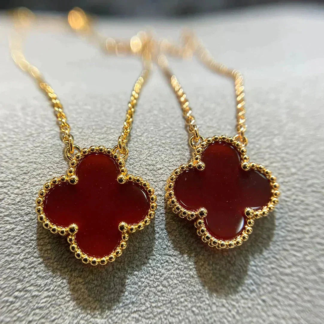 ¡®Dream¡¯CLOVER 15MM CARNELIAN SINGLE FLOWER NECKLACE