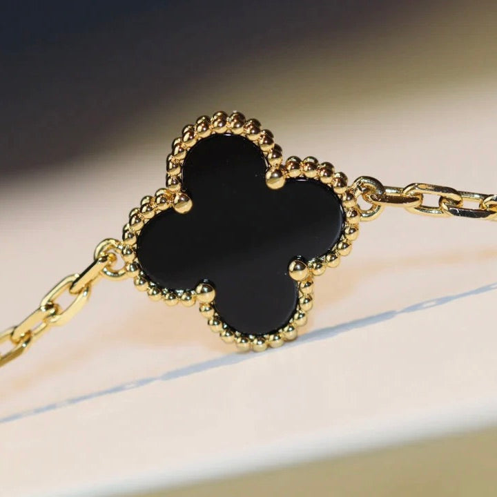 ¡®Dream¡¯CLOVER 20 MOTIFS ONYX NECKLACE