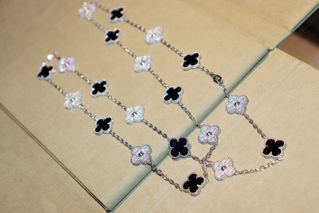 ¡®Dream¡¯CLOVER 20 MOTIFS ONYX DIAMOND SILVER