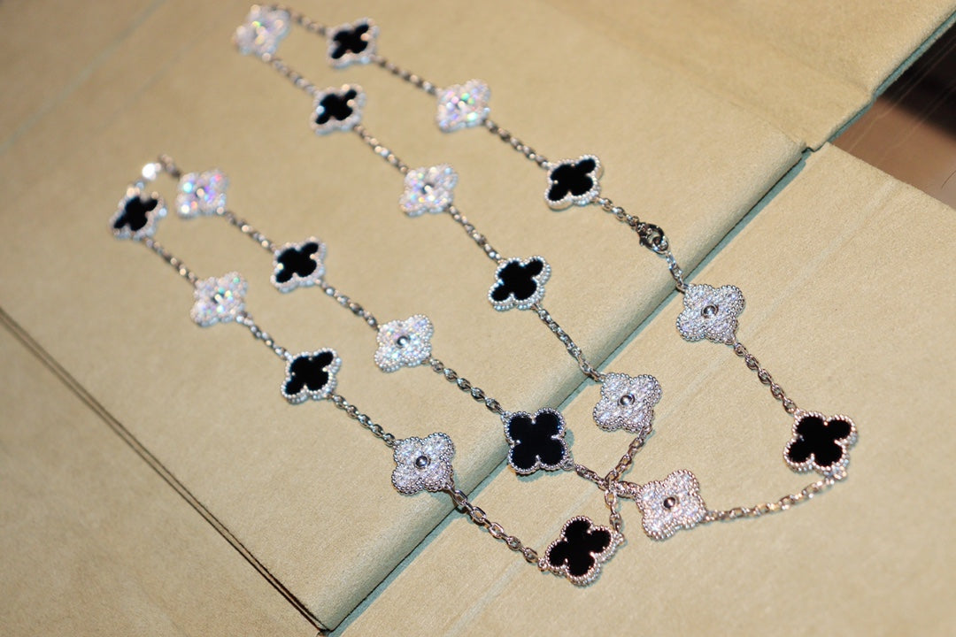 ¡®Dream¡¯CLOVER 20 MOTIFS ONYX DIAMOND SILVER