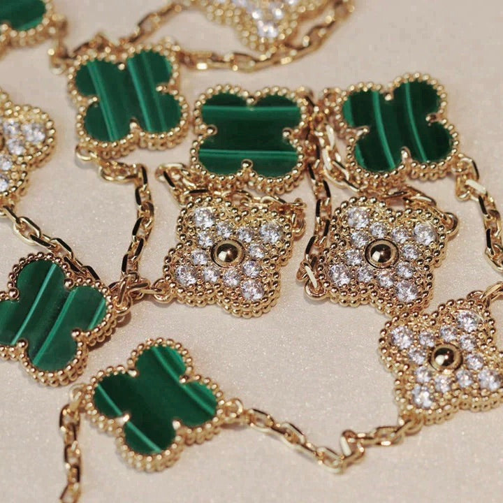 ¡®Dream¡¯CLOVER 20 MOTIFS MALACHITE DIAMOND NECKLACE