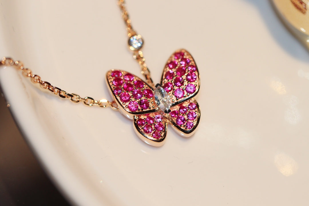 ¡®Dream¡¯BUTTERFLY RED DIAMOND ROSE GOLD NECKLACE