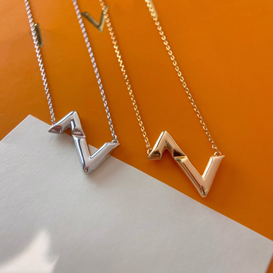 ¡®Dream¡¯VOLTE UPSIDE DOWN NECKLACE