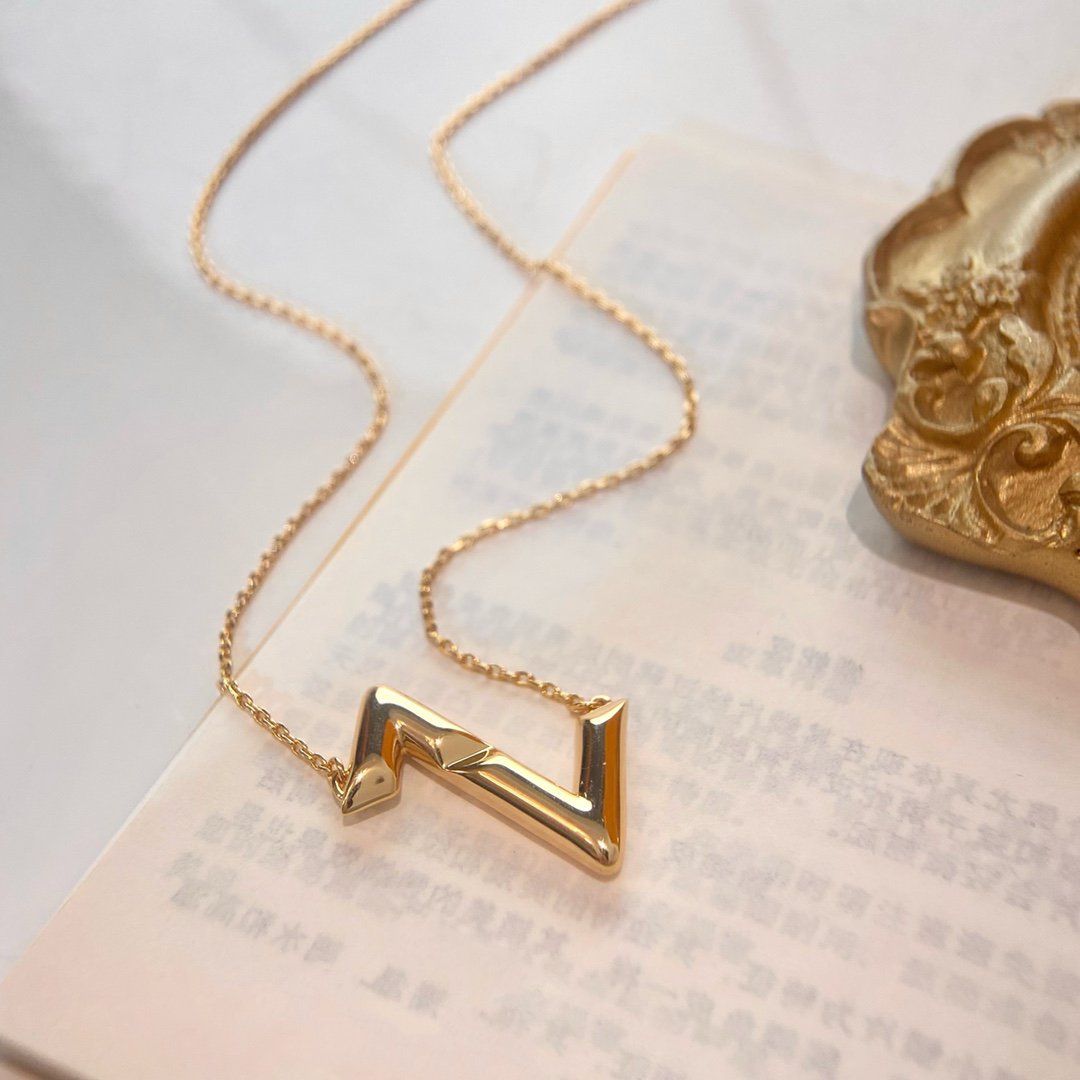 ¡®Dream¡¯VOLTE UPSIDE DOWN NECKLACE