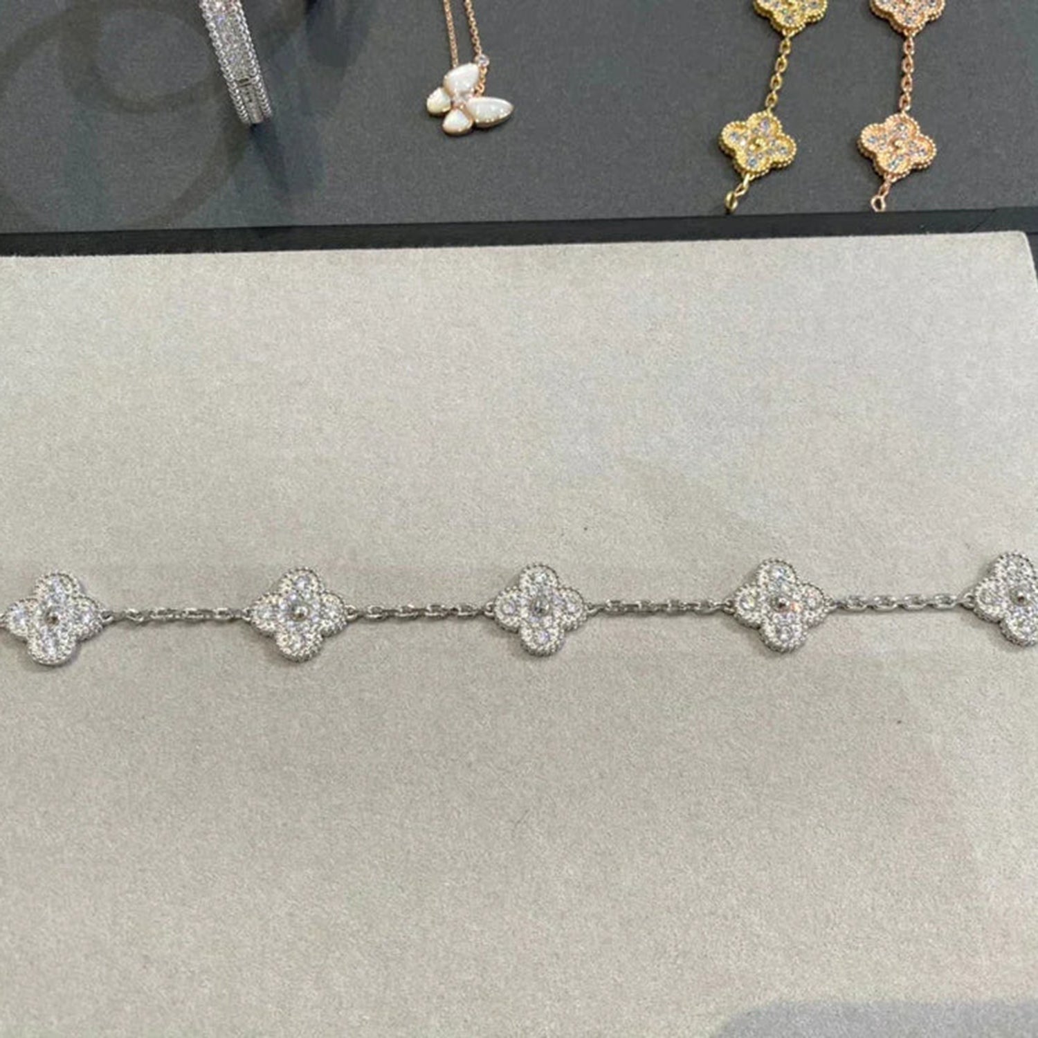 [Dream] New  CLOVER 5 MOTIF FULL DIAMOND BRACELET COLLECTION