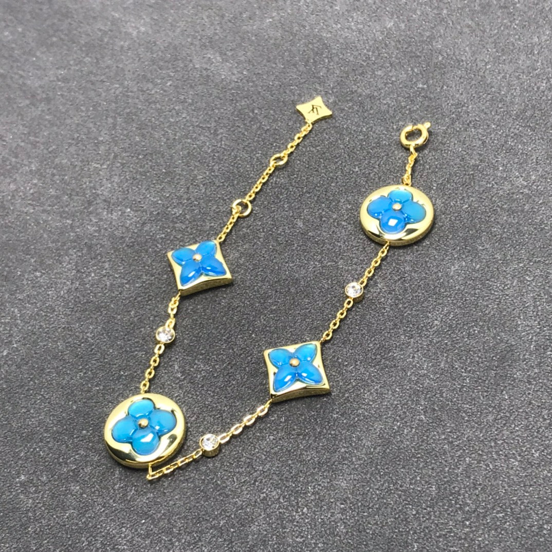 ¡®Dream¡¯STAR AND SUN TURQUOISE 4 MOTIFS 3 DIAMONDS