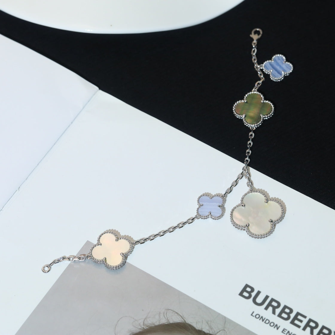 „Dream“KLEE-ARMBAND 5 MOTIVE MOP CHALZEDON SILBER