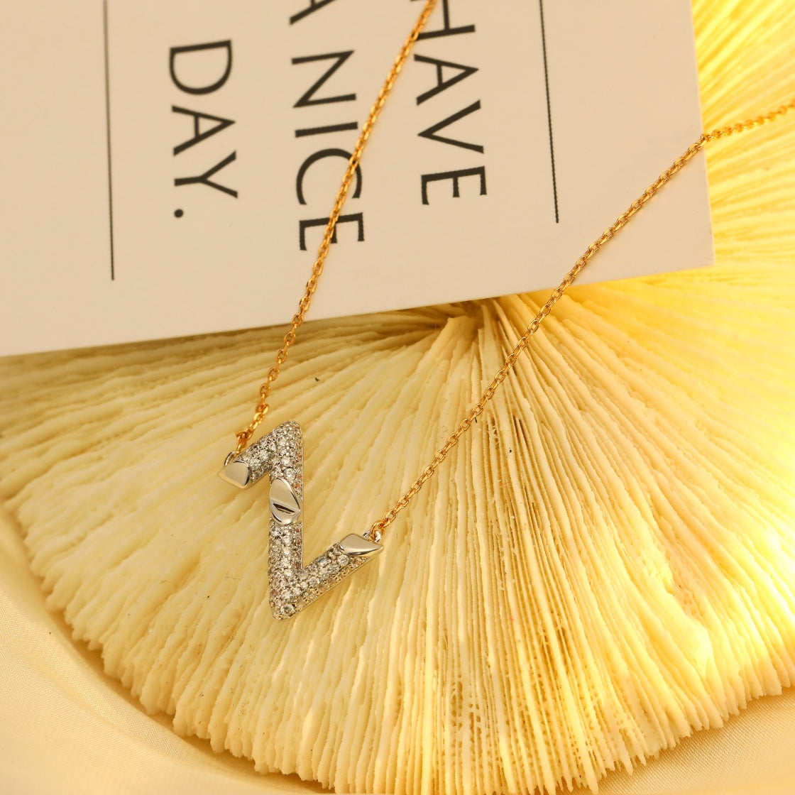 ¡®Dream¡¯VOLT SILVER DIAMOND PEDANT NECKLACE