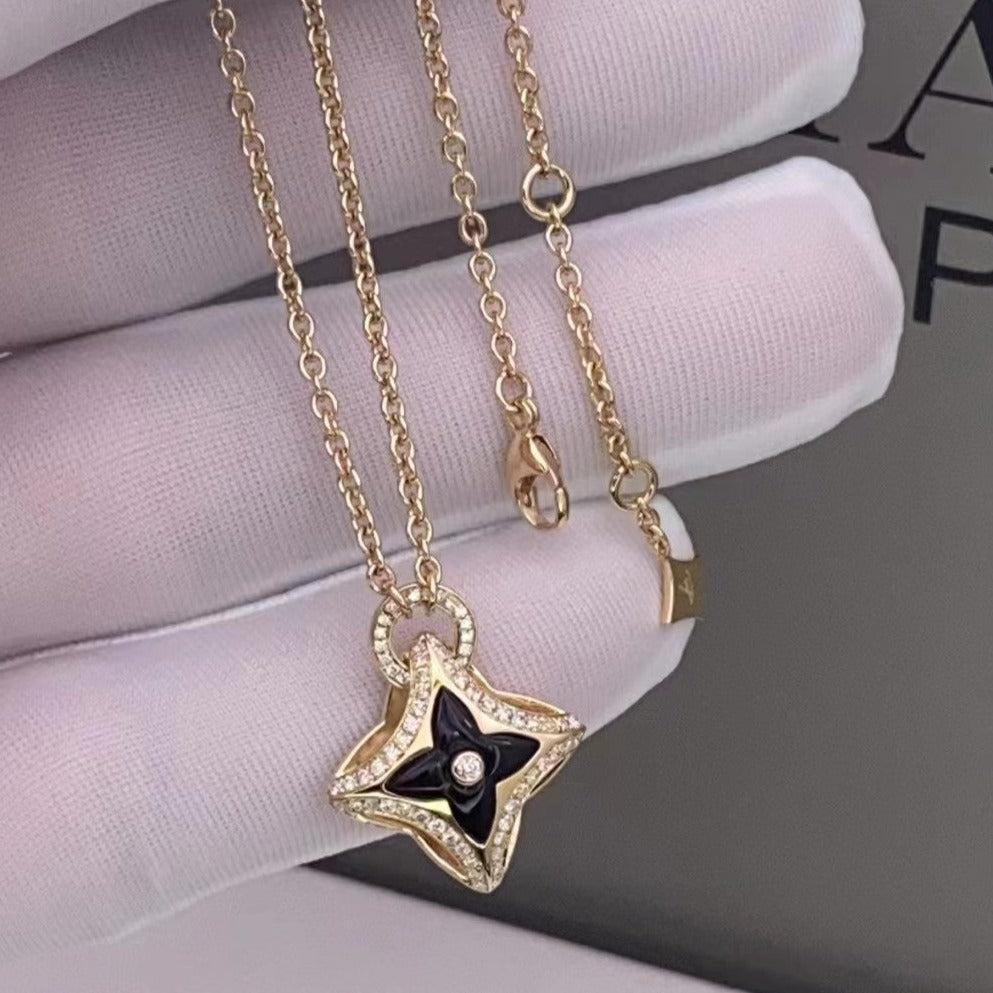 ¡®Dream¡¯STAR PEDANT PINK GOLD DIAMOND NECKLACE