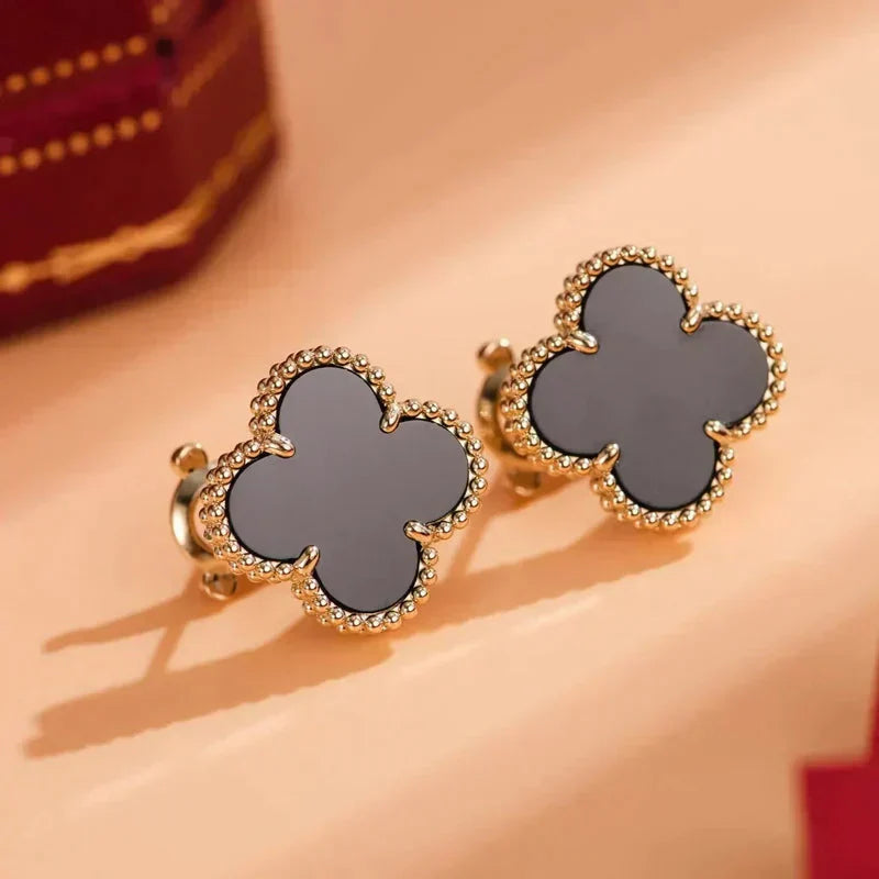 ¡®Dream¡¯CLOVER MEDIUM 1 MOTIFS  ONYX STUD EARRINGS