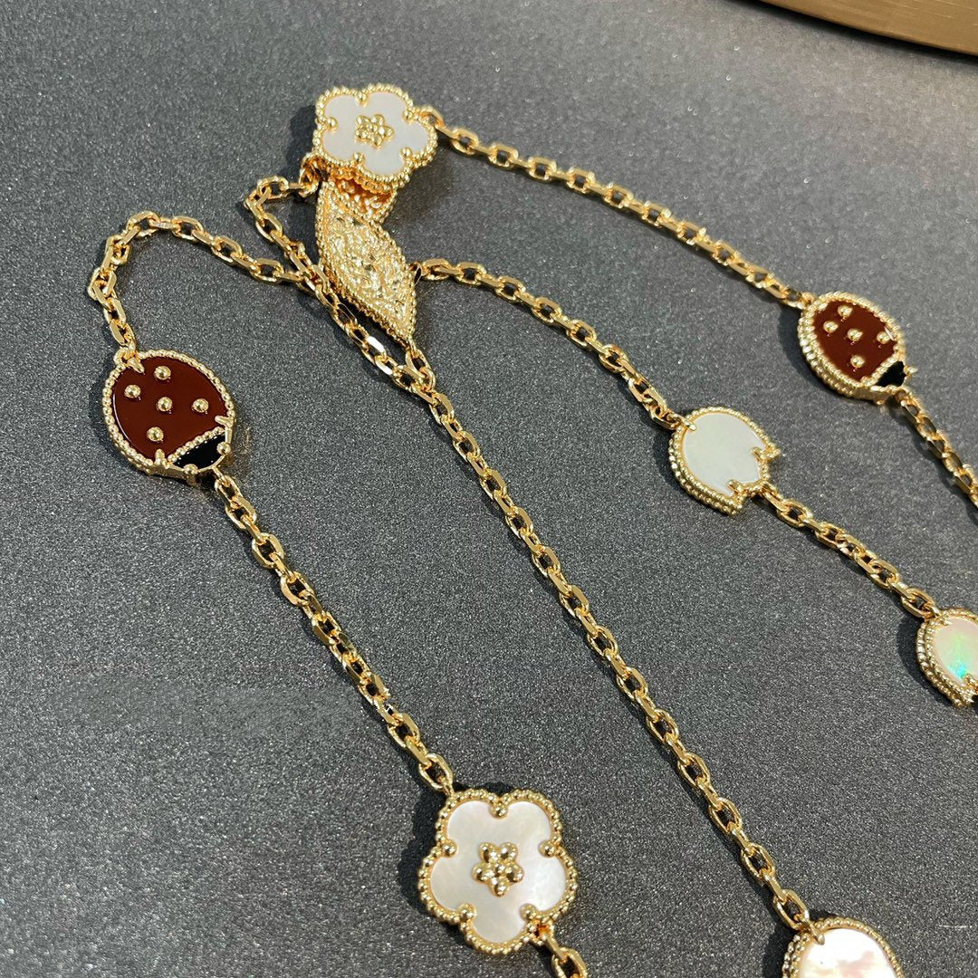 ¡®Dream¡¯LUCKY SPRING 15 MOTIFS GOLD NECKLACE