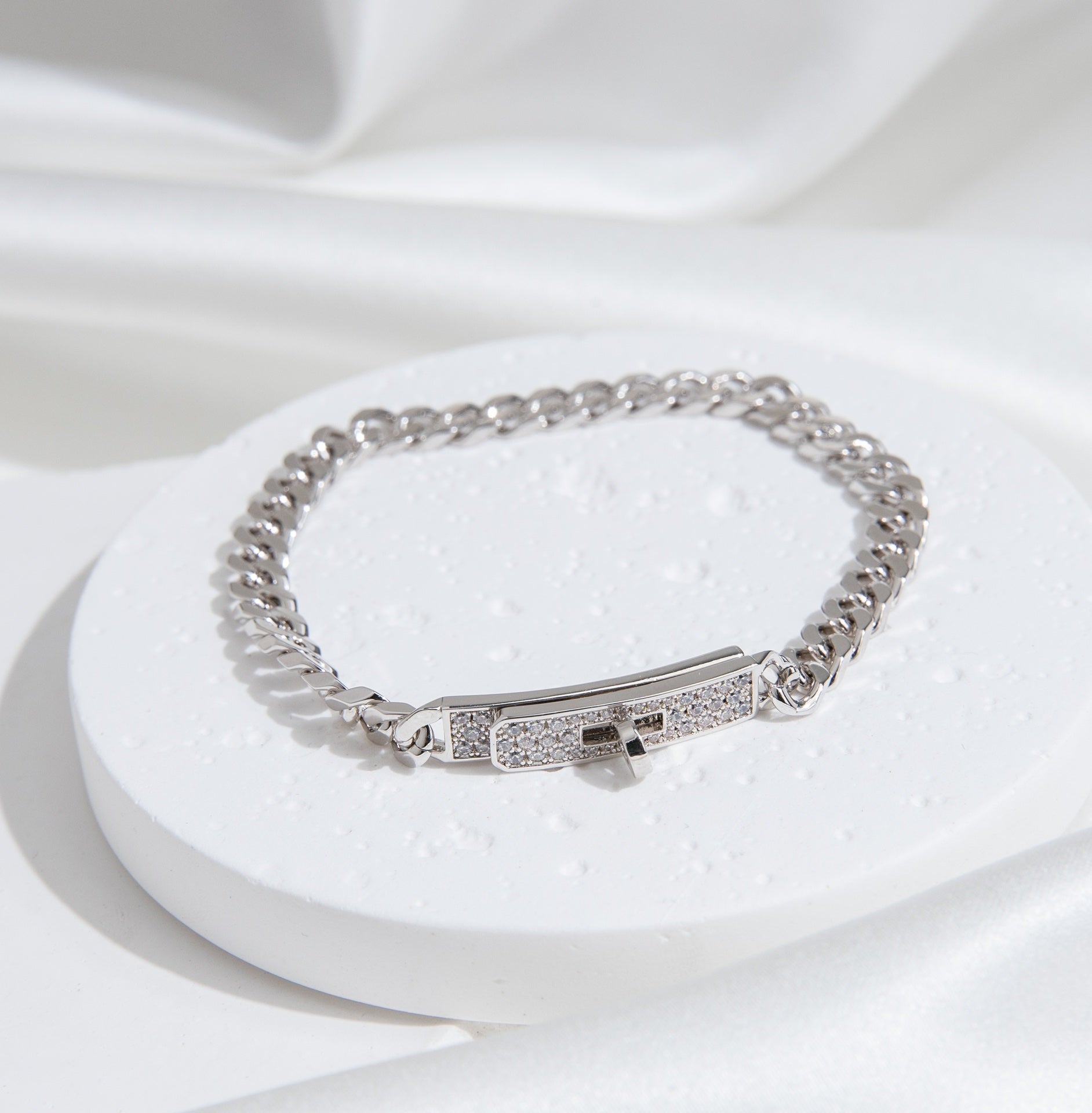 ¡®Dream¡¯KELLY CHAIN SILVER DIAMOND BRACELET