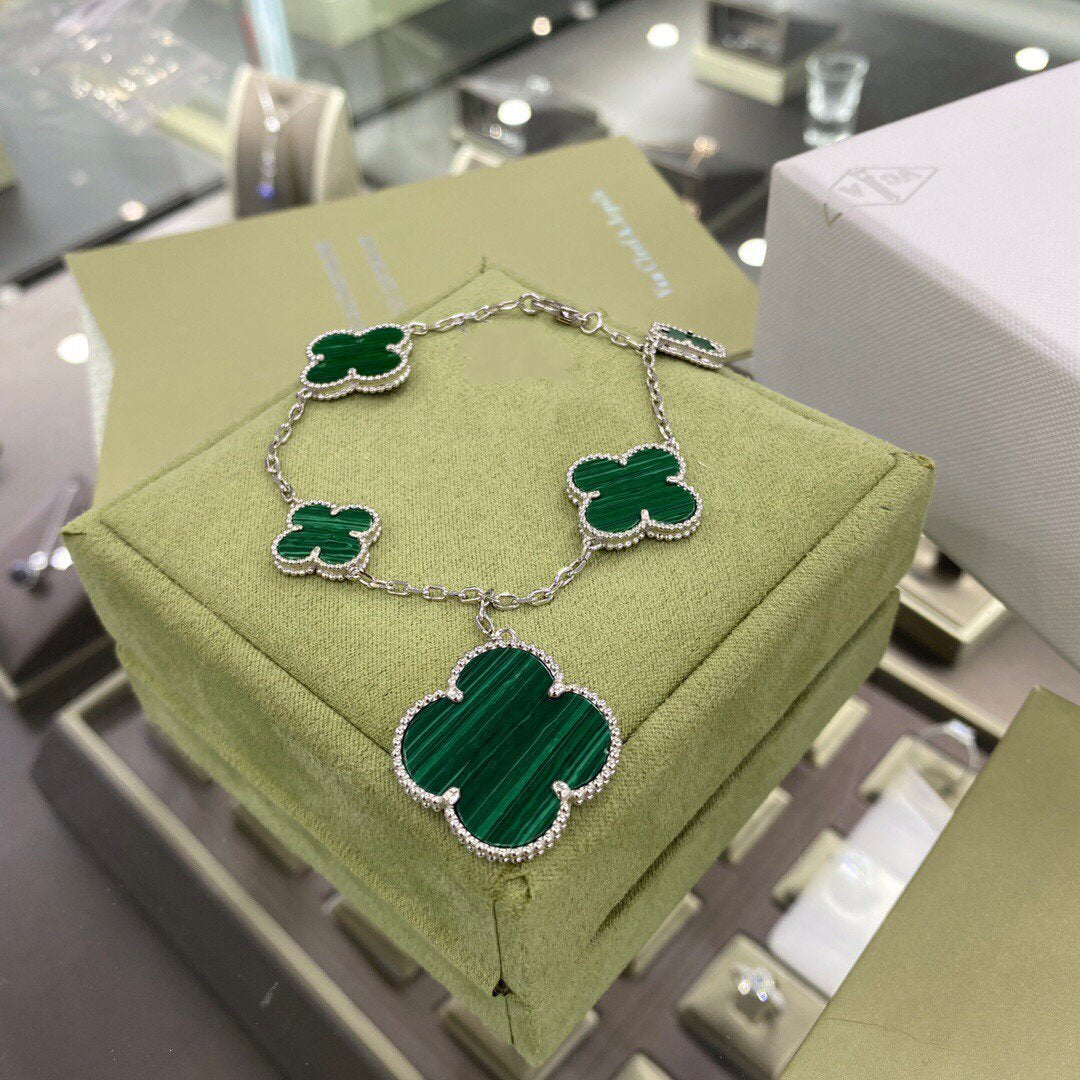 ¡®Dream¡¯CLOVER 5 MOTIFS SIVLER MALACHITE BRACELET
