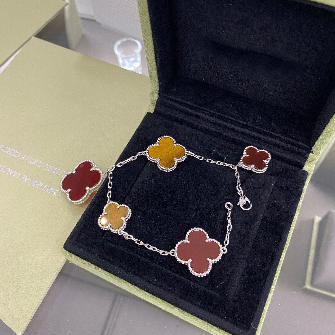 ¡®Dream¡¯CLOVER 5 MOTIFS SIVLER CARNELIAN TIGER EYE BRACELET