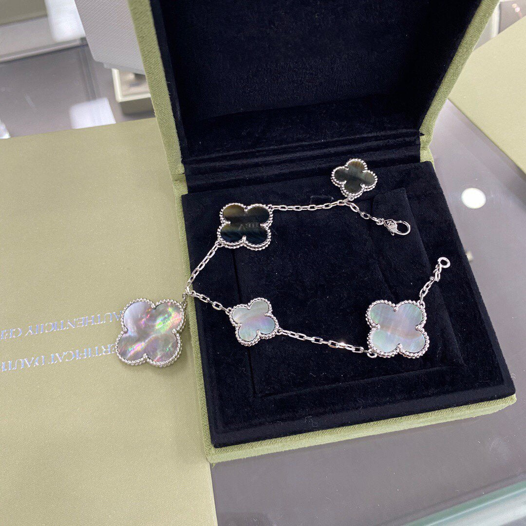 ¡®Dream¡¯CLOVER 5 MOTIFS SIVLER DARK MOP BRACELET