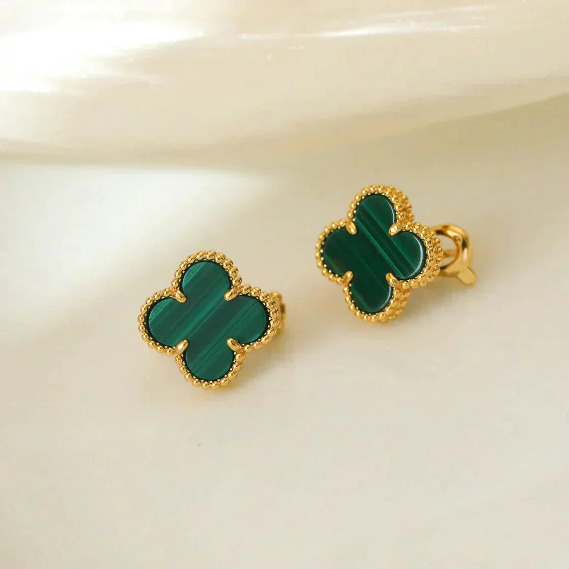 ¡®Dream¡¯CLOVER MEDIUM 1 MOTIFS MALACHITE  EARRINGS
