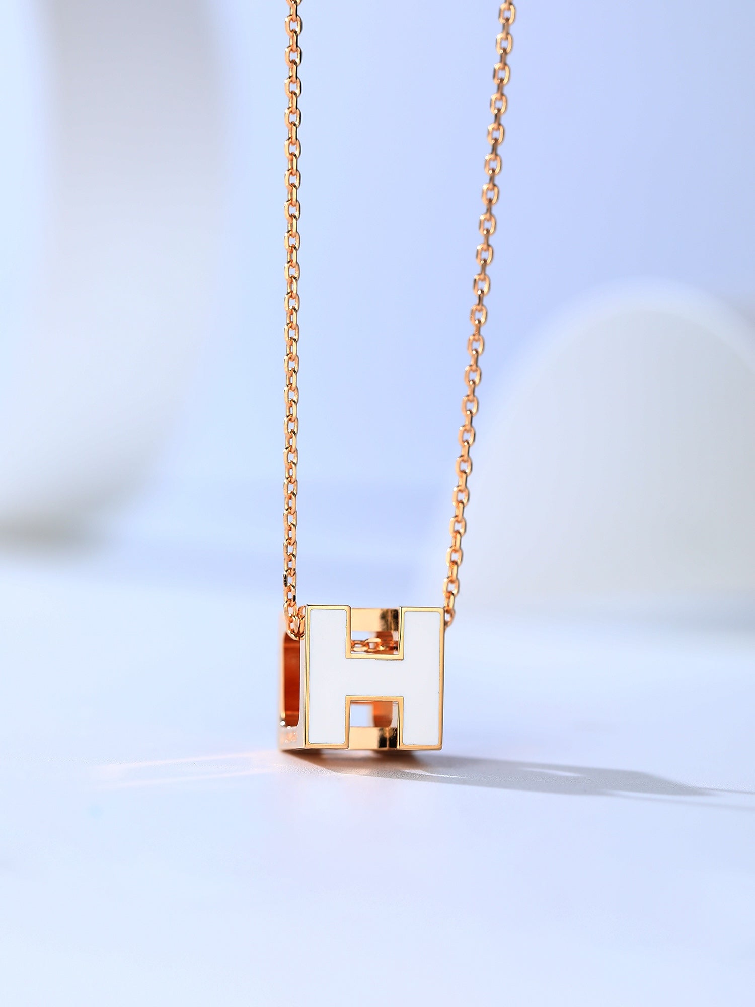 ¡®Dream¡¯H CAGE PINK GOLD NECKLACE
