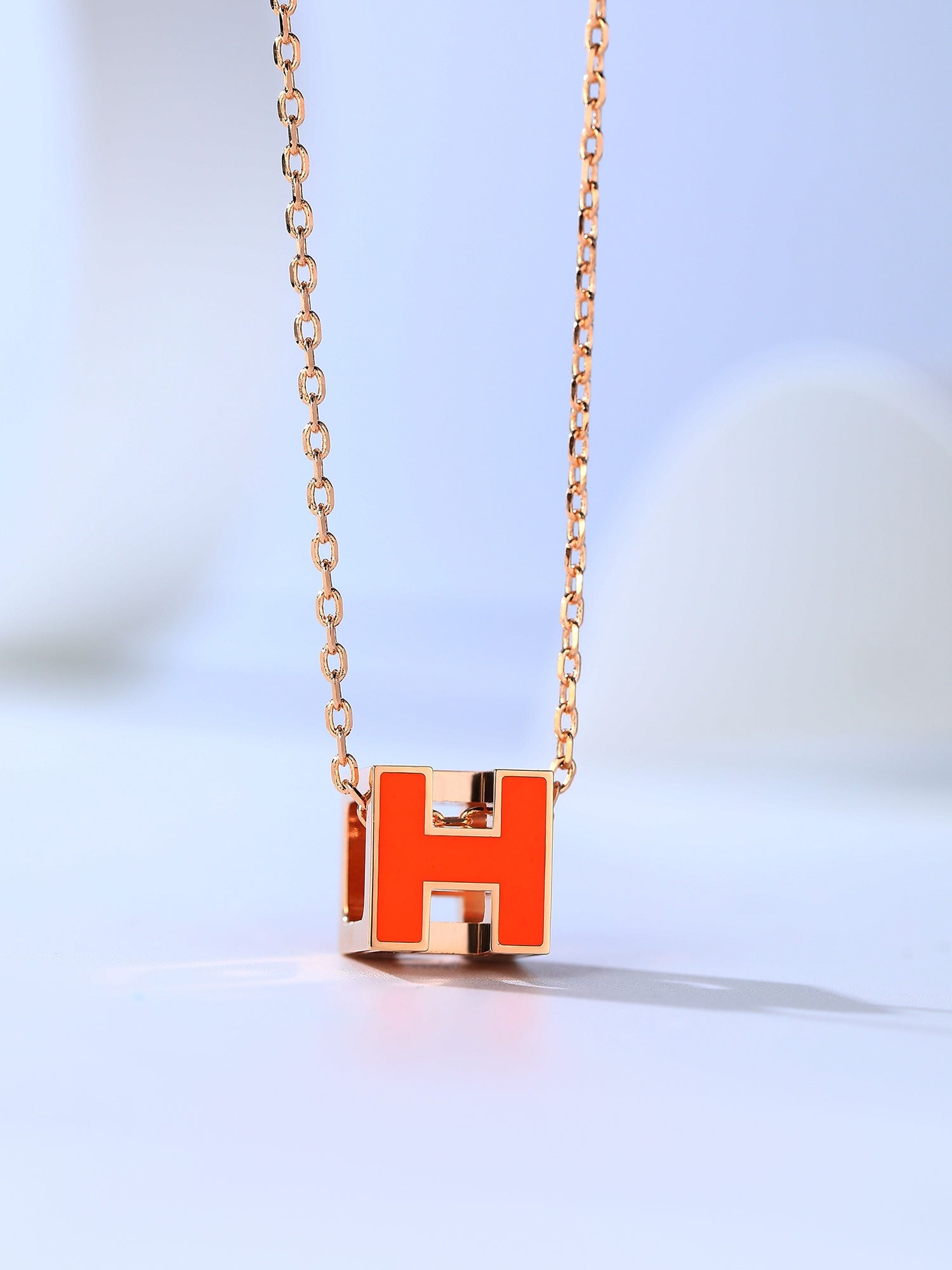 ¡®Dream¡¯H CAGE PINK GOLD NECKLACE