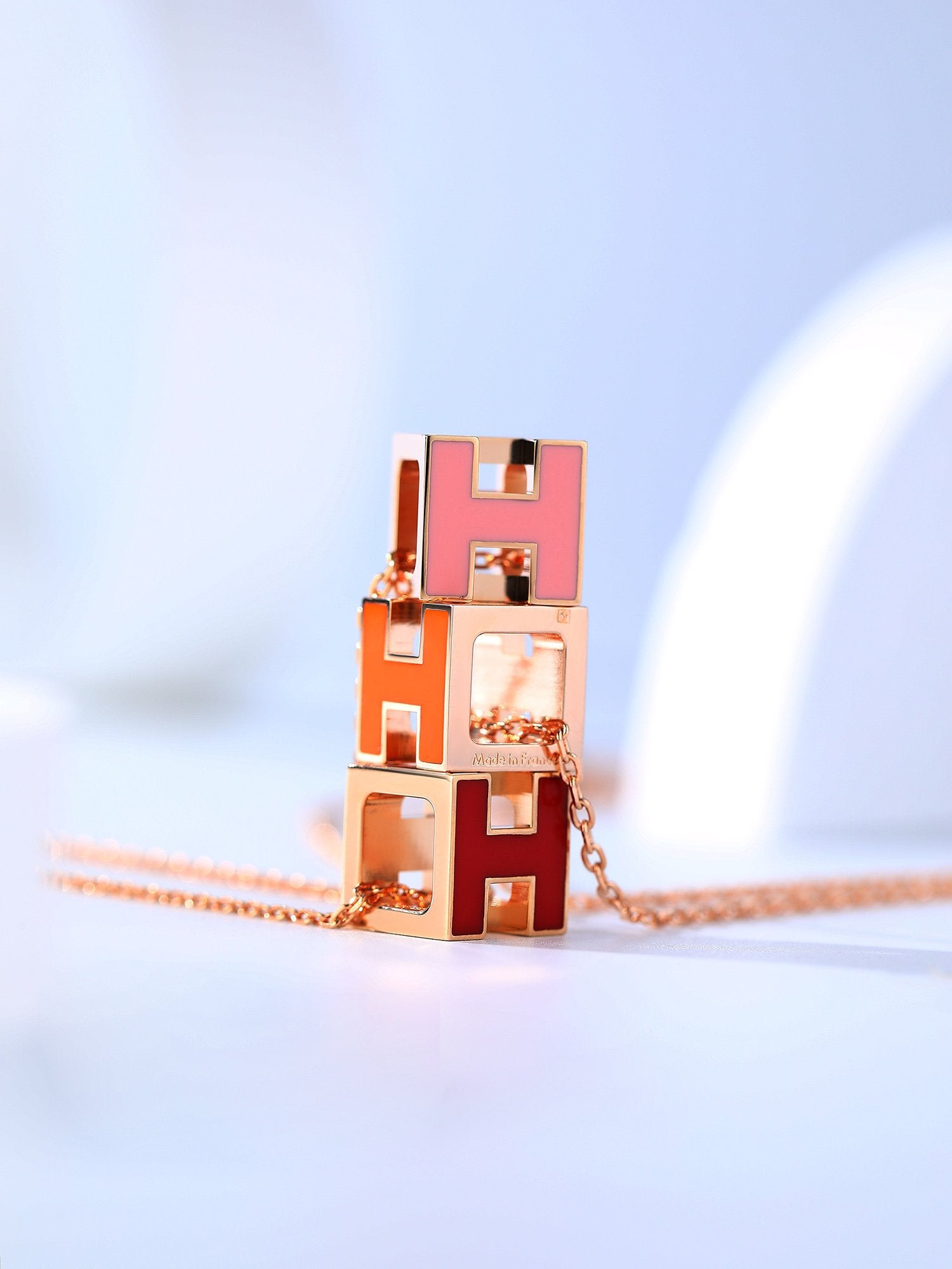 ¡®Dream¡¯H CAGE PINK GOLD NECKLACE