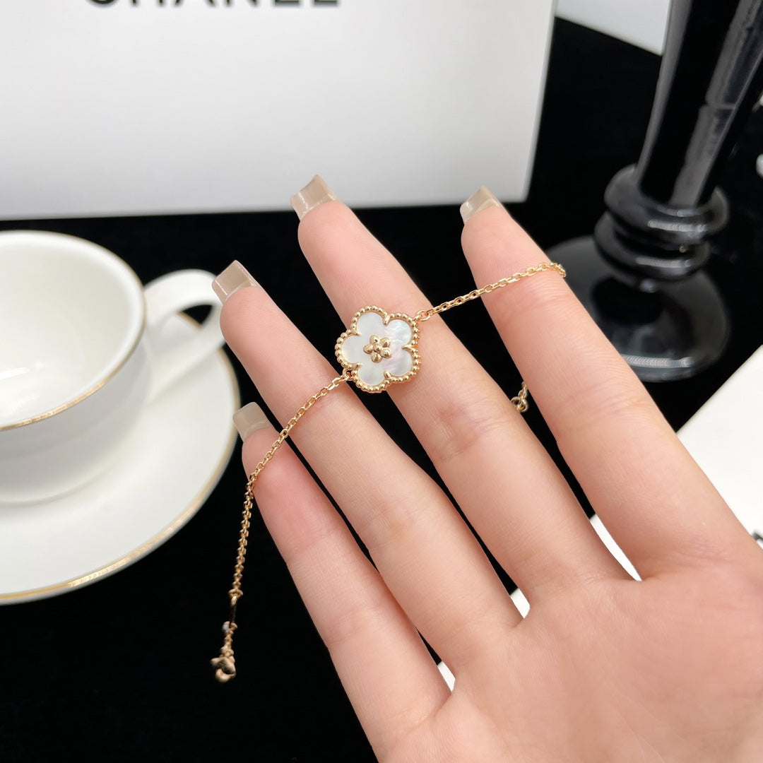 ¡®Dream¡¯LUCKY SPRING ROSE GOLD MOP BRACELET