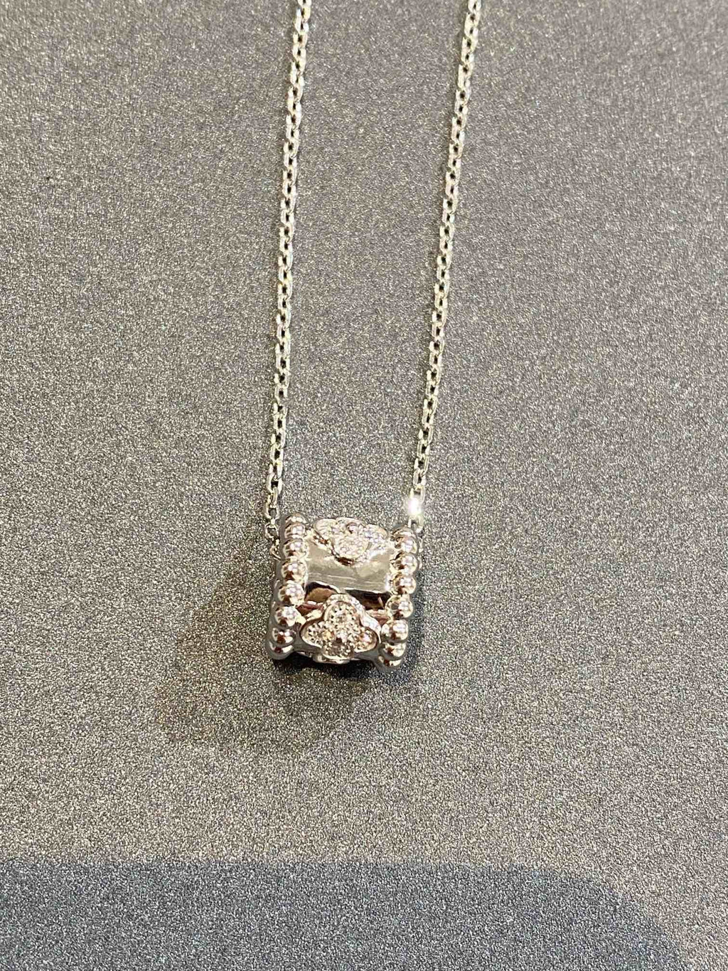 ¡®Dream¡¯PERLEE PEDANT SIVLER DIAMOND NECKLACE