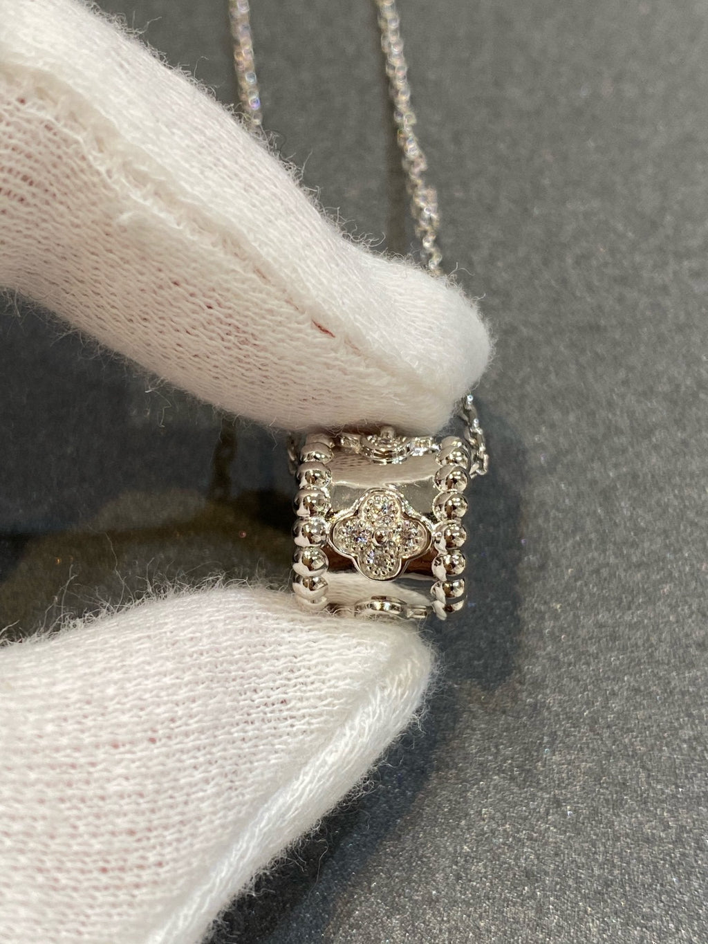 ¡®Dream¡¯PERLEE PEDANT SIVLER DIAMOND NECKLACE