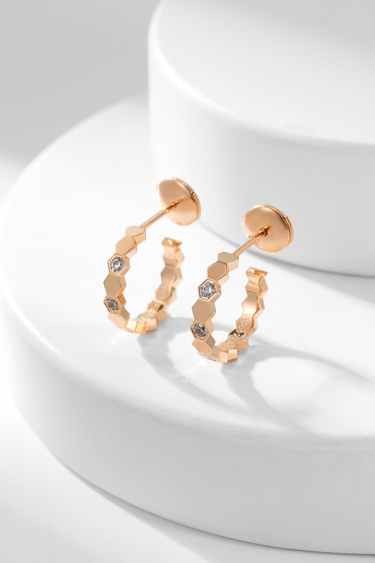 ¡®Dream¡¯BEE LOVE DIAMOND HOOP EARRINGS