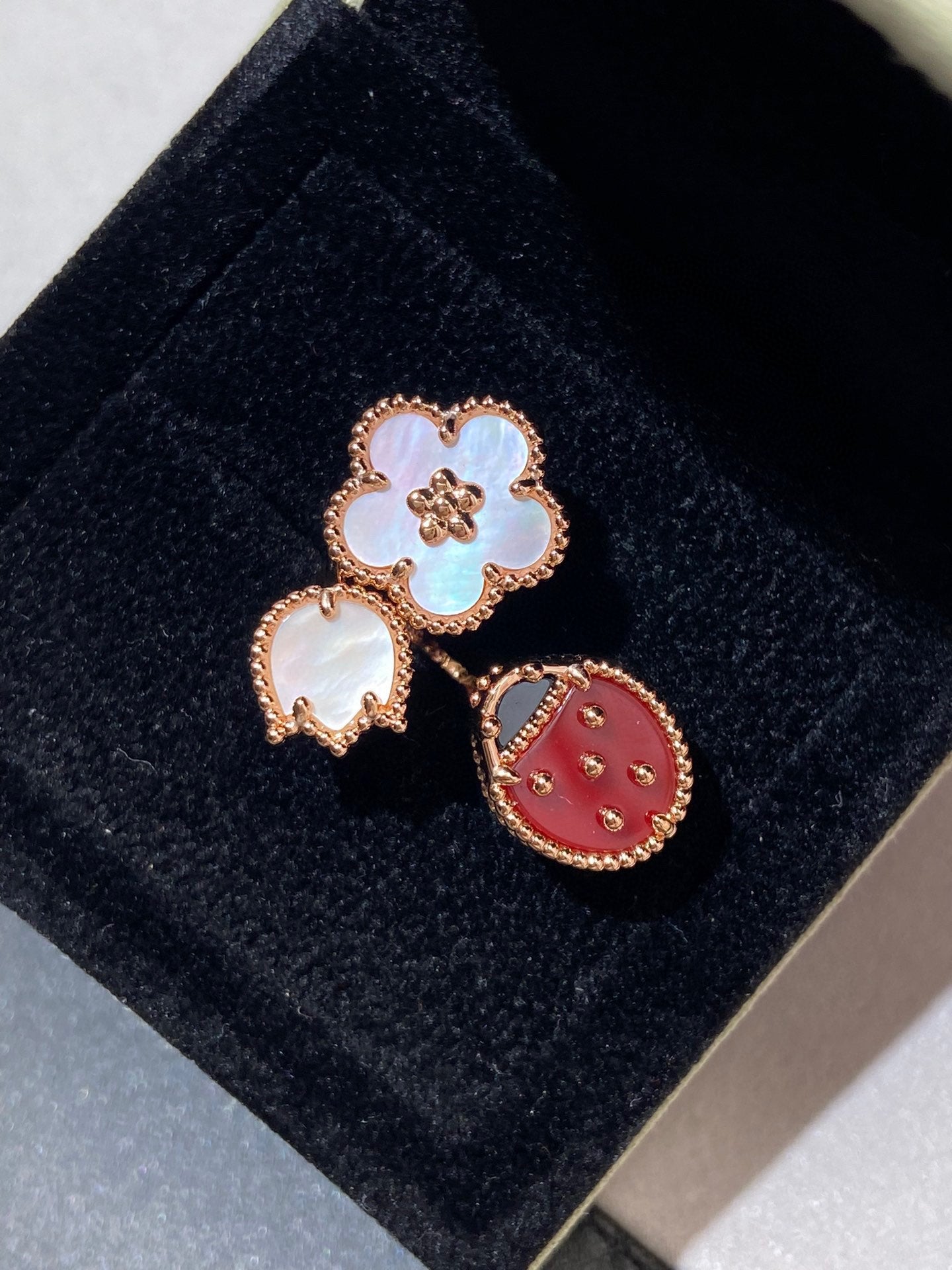 ¡®Dream¡¯LUCKY 3 MOTIF ROSE GOLD RING