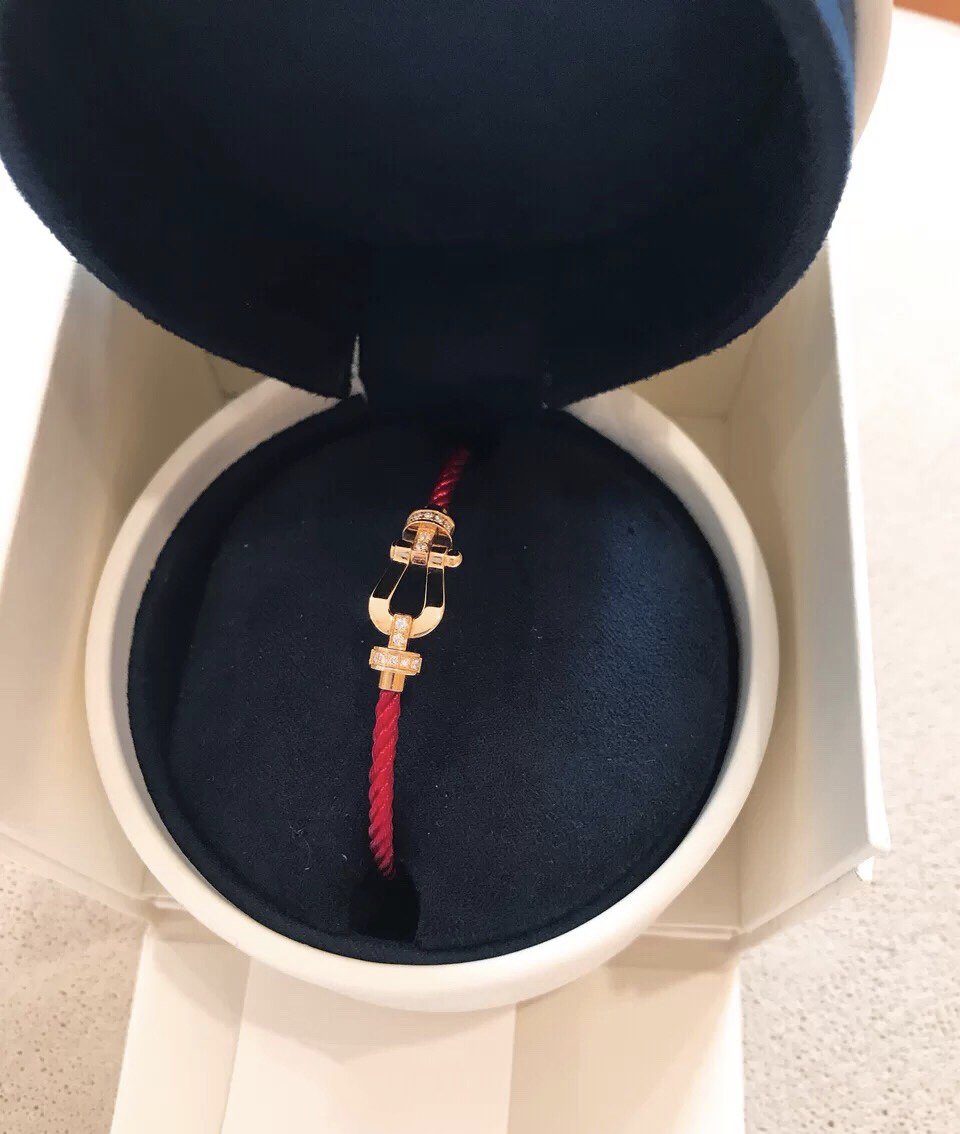 ¡®Dream¡¯FORCE 10 HALF DIAMOND PINK GOLD RED CORDERI LARGE AND MEDIUM MODEL