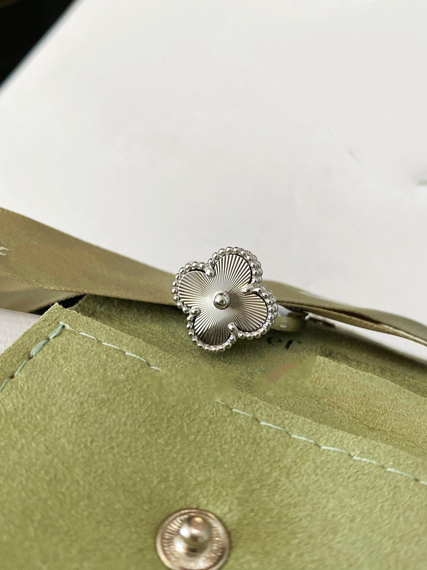 ¡®Dream¡¯CLOVER SILVER RING