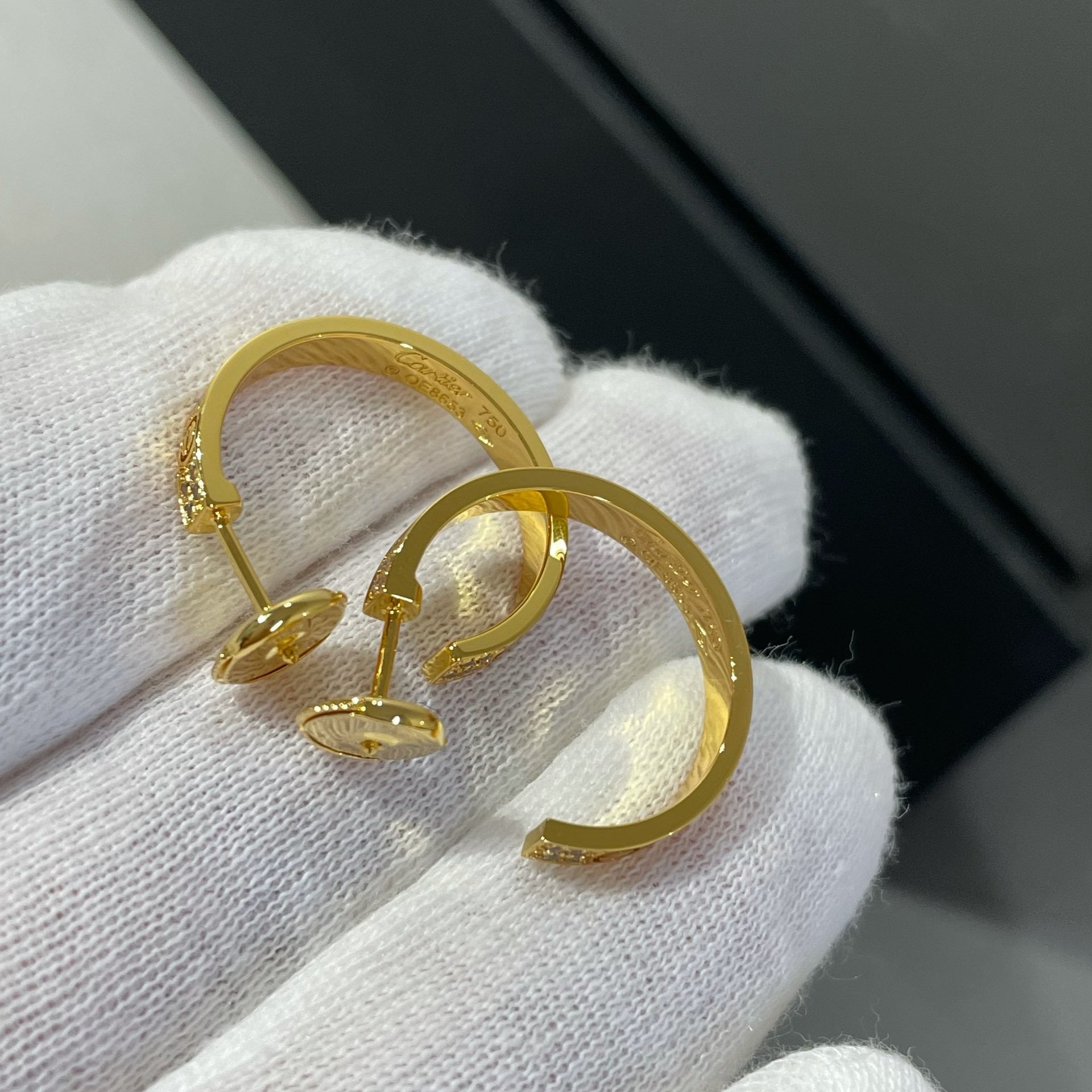 ¡®Dream¡¯LOVE DIAMOND GOLD HOOP EARRINGS
