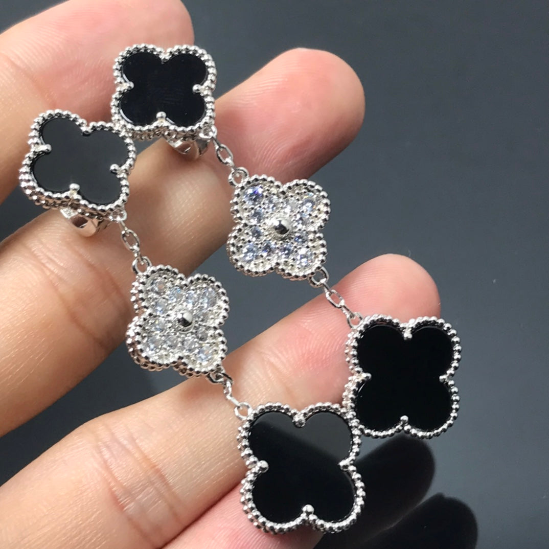 ¡®Dream¡¯CLOVER 3 MOTIF DIAMOND ONYX SILVER EARRINGS