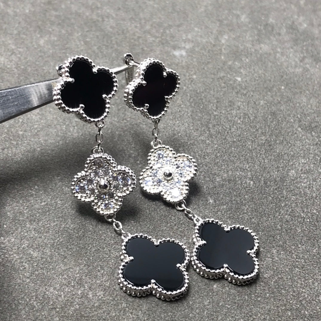 ¡®Dream¡¯CLOVER 3 MOTIF DIAMOND ONYX SILVER EARRINGS