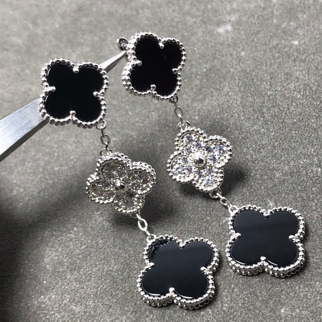 ¡®Dream¡¯CLOVER 3 MOTIF DIAMOND ONYX SILVER EARRINGS